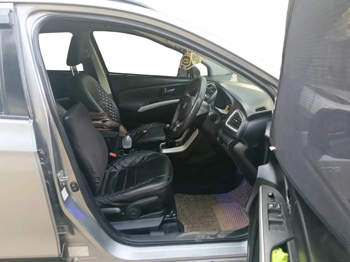 2016 Maruti S Cross ZETA 1.3, Diesel, Manual, 81,002 km, interior