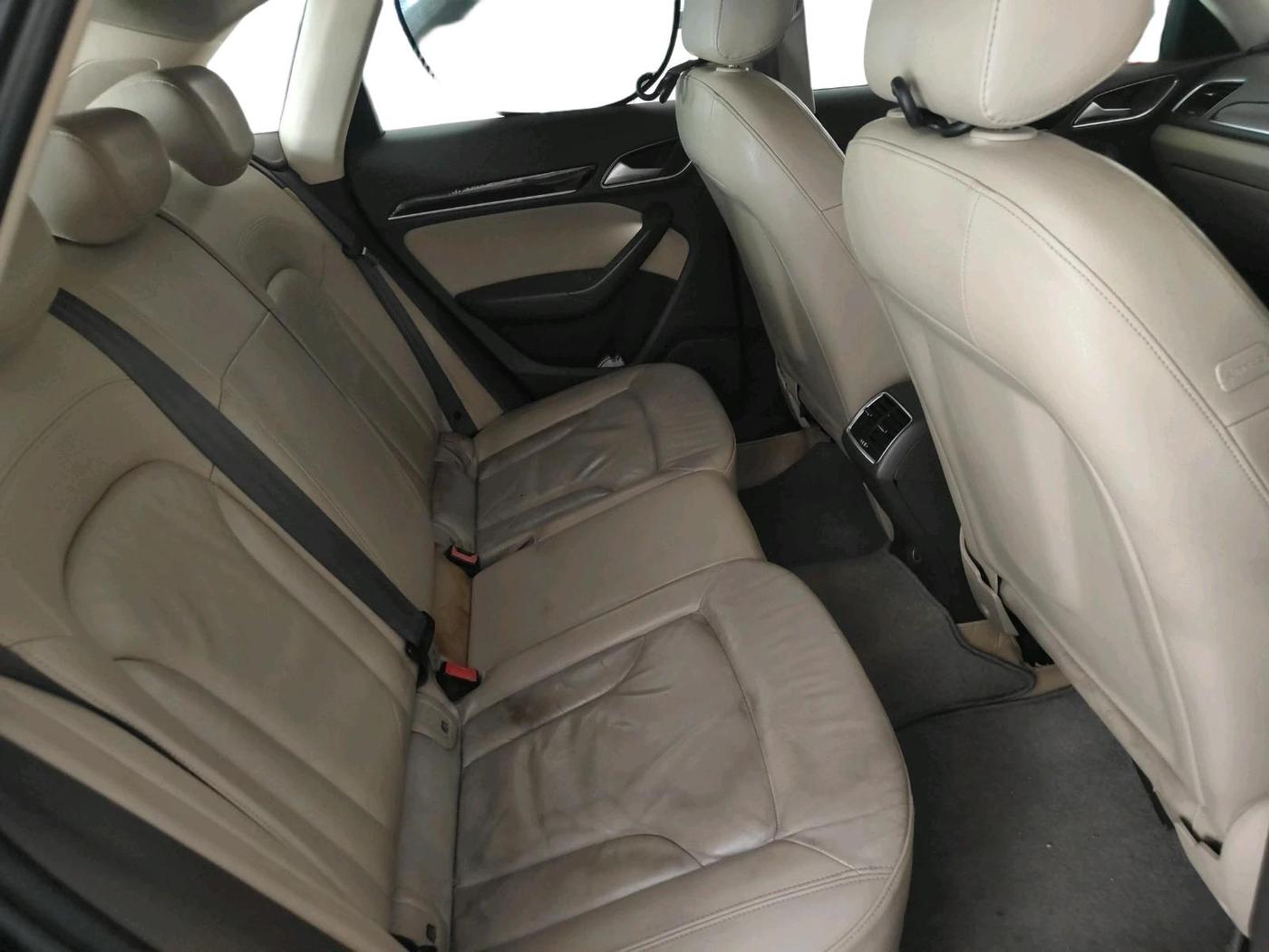 2013 Audi Q3 2.0 TDI, Diesel, Automatic, 1,07,035 km, interior