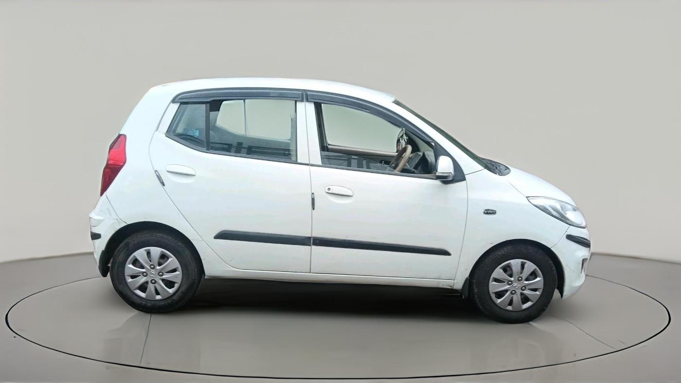 2013 Hyundai i10 MAGNA 1.2, Petrol, Manual, 81,336 km, exterior