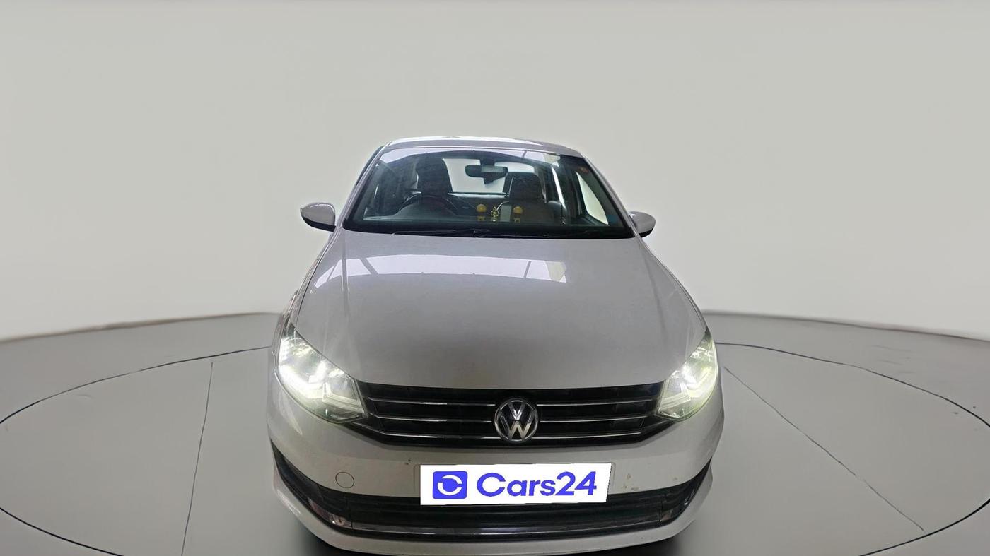 2017 Volkswagen Vento HIGHLINE PLUS 1.5 AT 16 ALLOY, Diesel, Automatic, 1,01,825 km, exterior