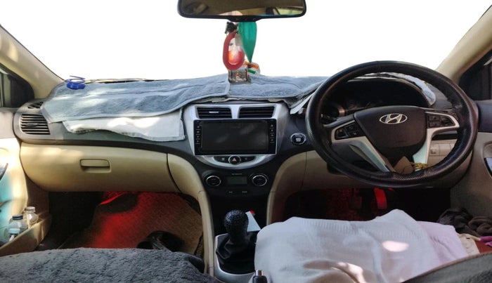 2012 Hyundai Verna FLUIDIC 1.6 CRDI SX, Diesel, Manual, 1,13,735 km, interior