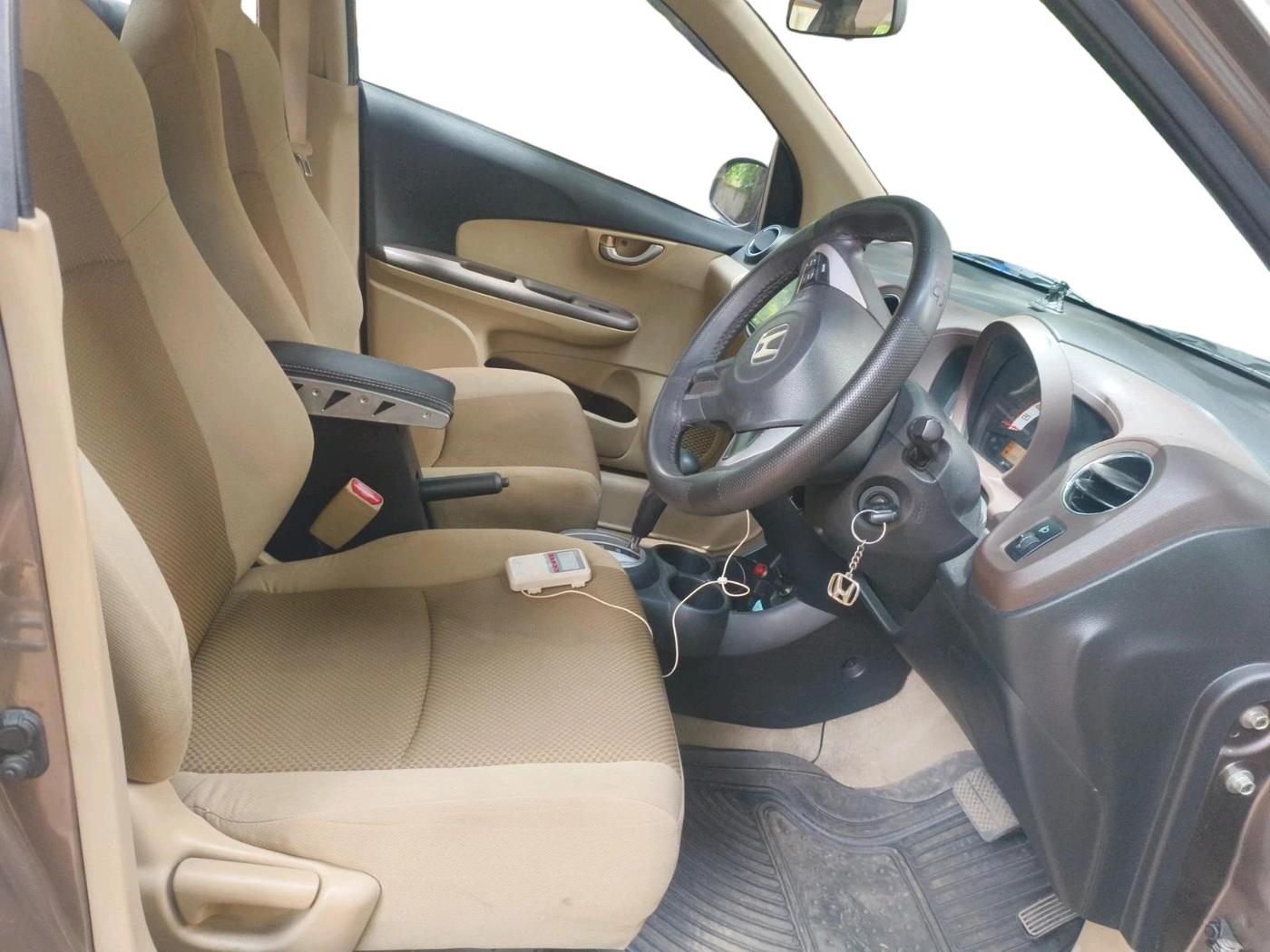 2012 Honda Brio V AT, Petrol, Automatic, 24,978 km, interior
