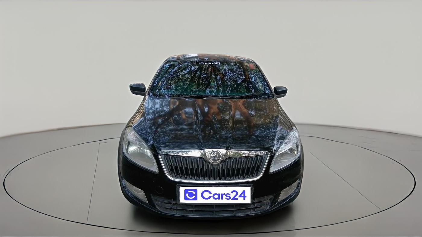 2015 Skoda Rapid AMBITION 1.6 MPI MT, Petrol, Manual, 45,658 km, exterior
