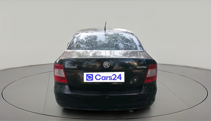 2015 Skoda Rapid AMBITION 1.6 MPI MT, Petrol, Manual, 45,658 km, exterior
