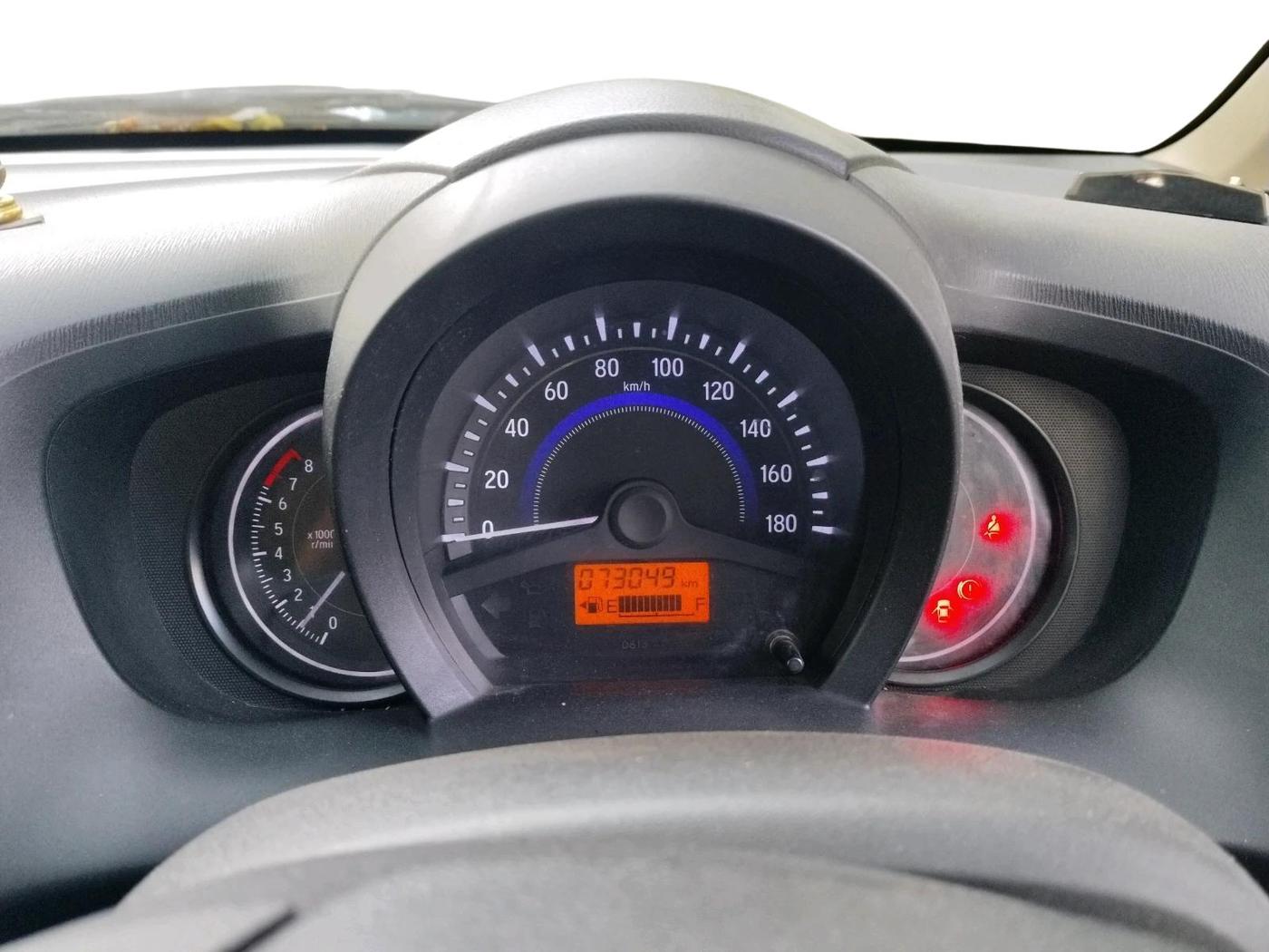 2014 Honda Amaze 1.2L I-VTEC S, Petrol, Manual, 73,049 km, interior