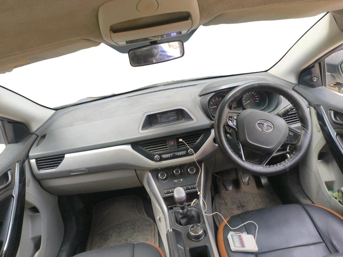 2018 Tata NEXON XM DIESEL, Diesel, Manual, 1,22,472 km, interior