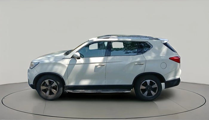 2018 Mahindra ALTURAS G4 4WD AT, Diesel, Automatic, 1,85,382 km, exterior