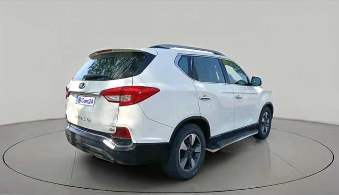 2018 Mahindra ALTURAS G4 4WD AT, Diesel, Automatic, 1,85,382 km, exterior