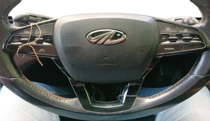 2018 Mahindra ALTURAS G4 4WD AT, Diesel, Automatic, 1,85,382 km, interior