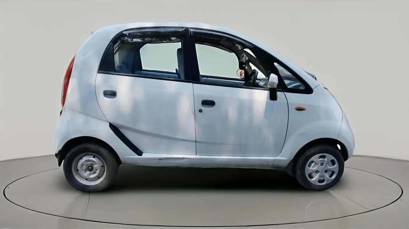 2014 Tata Nano TWIST XT, Petrol, Manual, 52,934 km, exterior