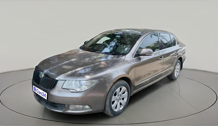 2013 Skoda Superb ELEGANCE 1.8 TSI MT, Petrol, Manual, 68,971 km, exterior