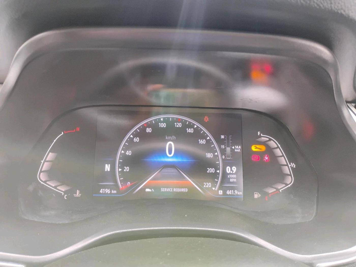 2025 Renault TRIBER RXZ AMT, Petrol, Automatic, 4,196 km, interior