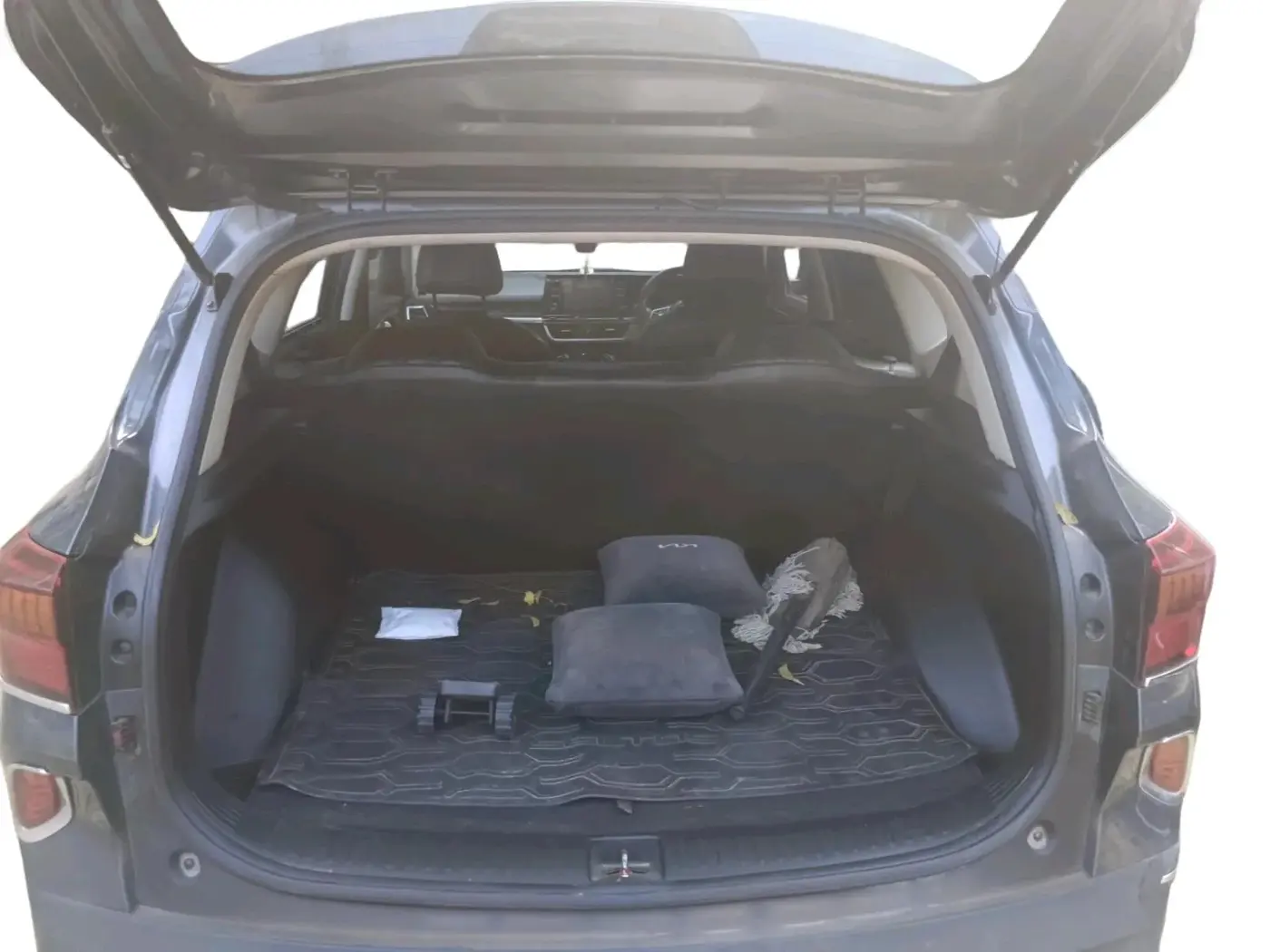2022 KIA SELTOS HTK PLUS 1.5, Petrol, Manual, 49,409 km, exterior