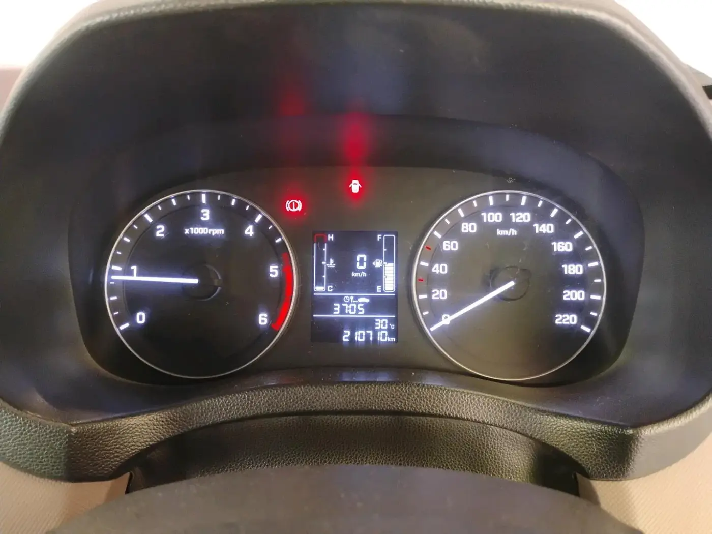 2017 Hyundai Creta S PLUS 1.4 DIESEL, Diesel, Manual, 2,10,710 km, interior