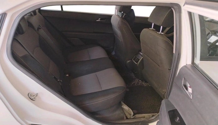 2017 Hyundai Creta S PLUS 1.4 DIESEL, Diesel, Manual, 2,10,710 km, interior