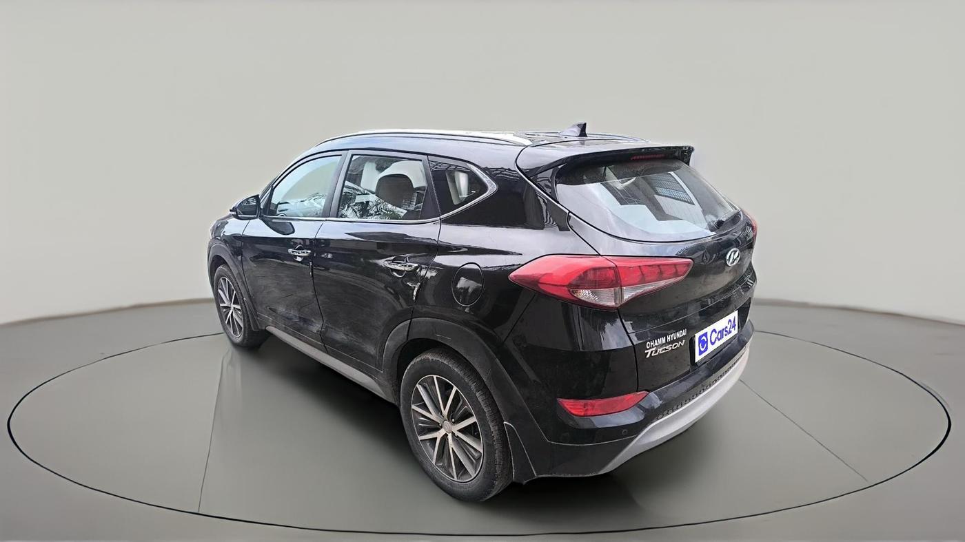2018 Hyundai Tucson 2WD AT GL DIESEL
, Diesel, Automatic, 1,03,352 km, exterior