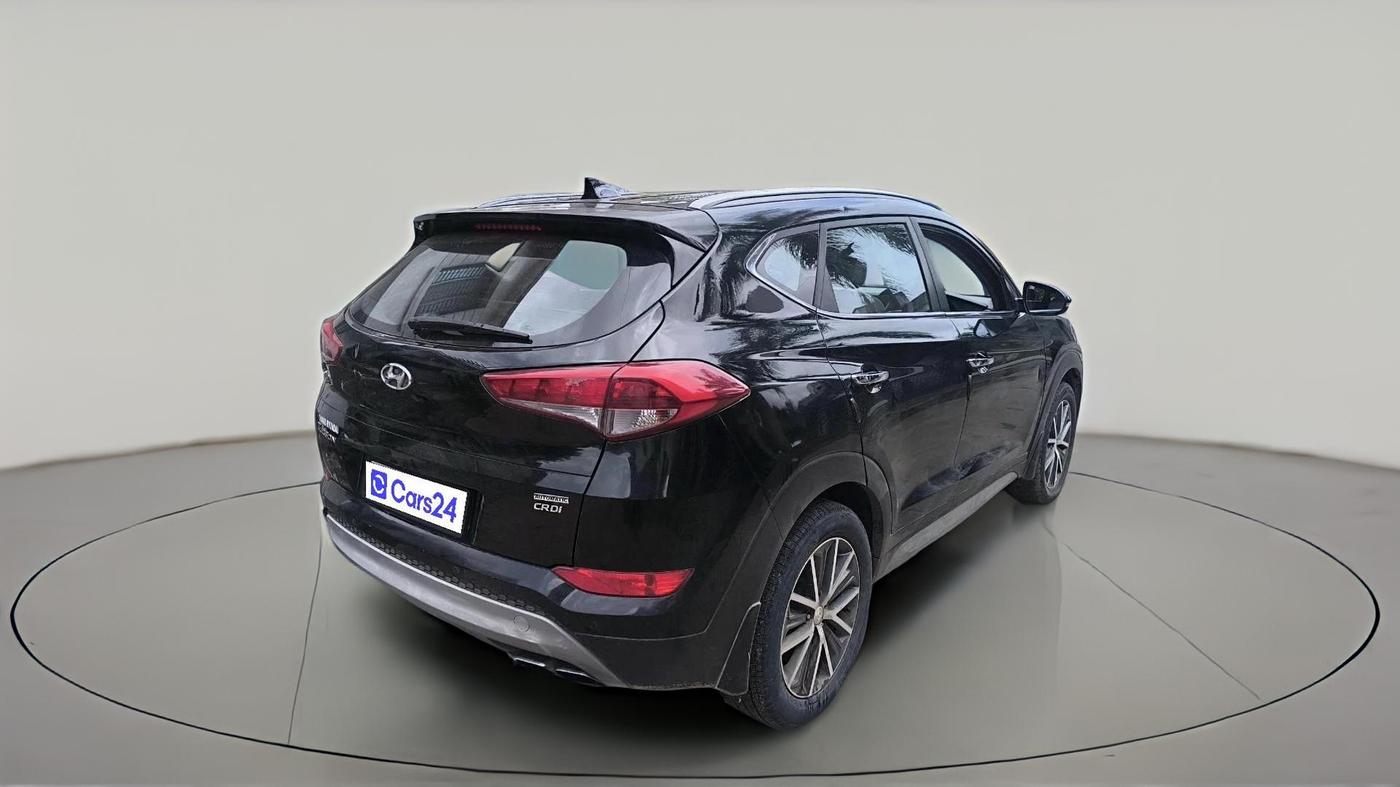2018 Hyundai Tucson 2WD AT GL DIESEL
, Diesel, Automatic, 1,03,352 km, exterior