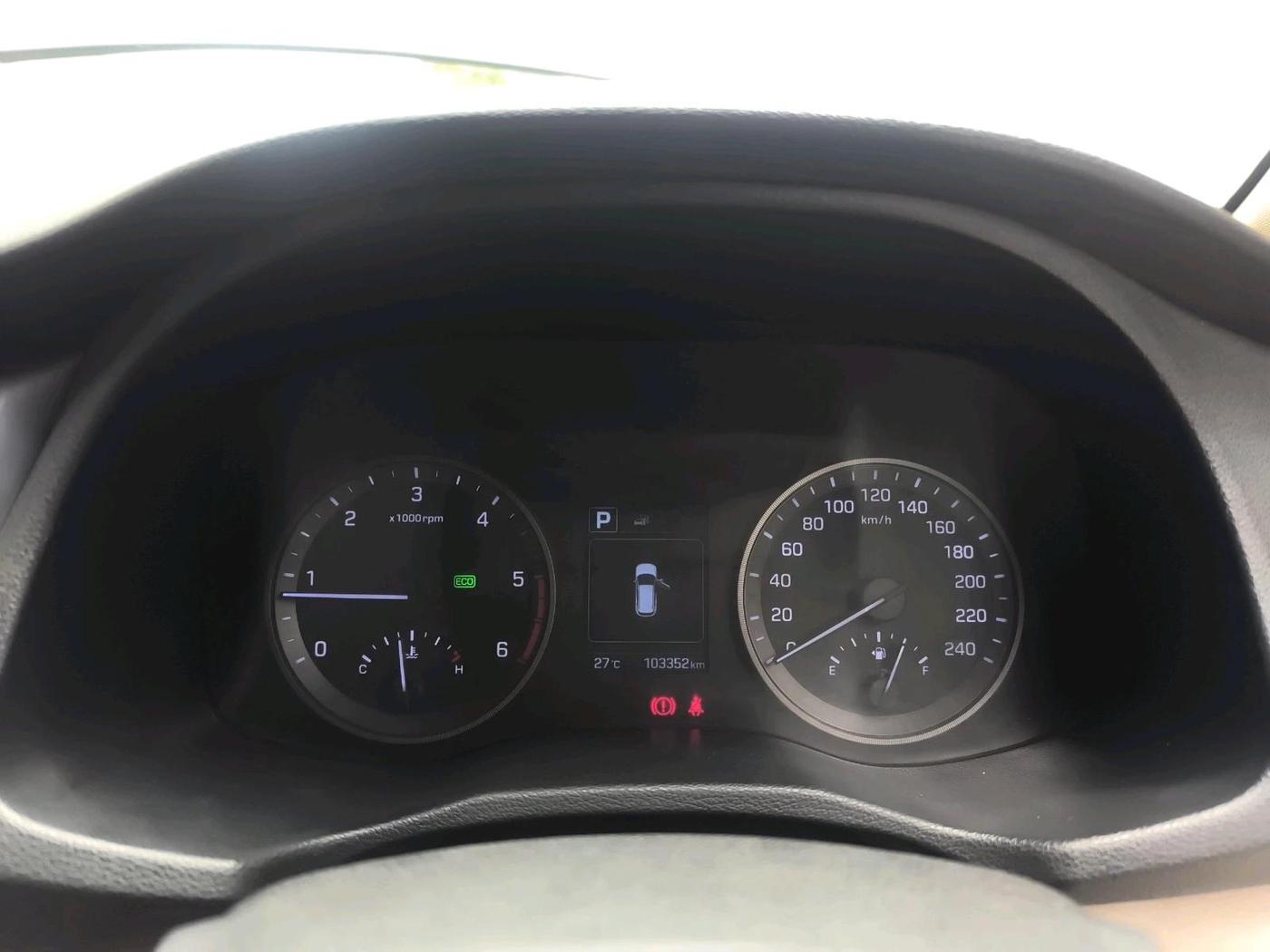 2018 Hyundai Tucson 2WD AT GL DIESEL
, Diesel, Automatic, 1,03,352 km, interior
