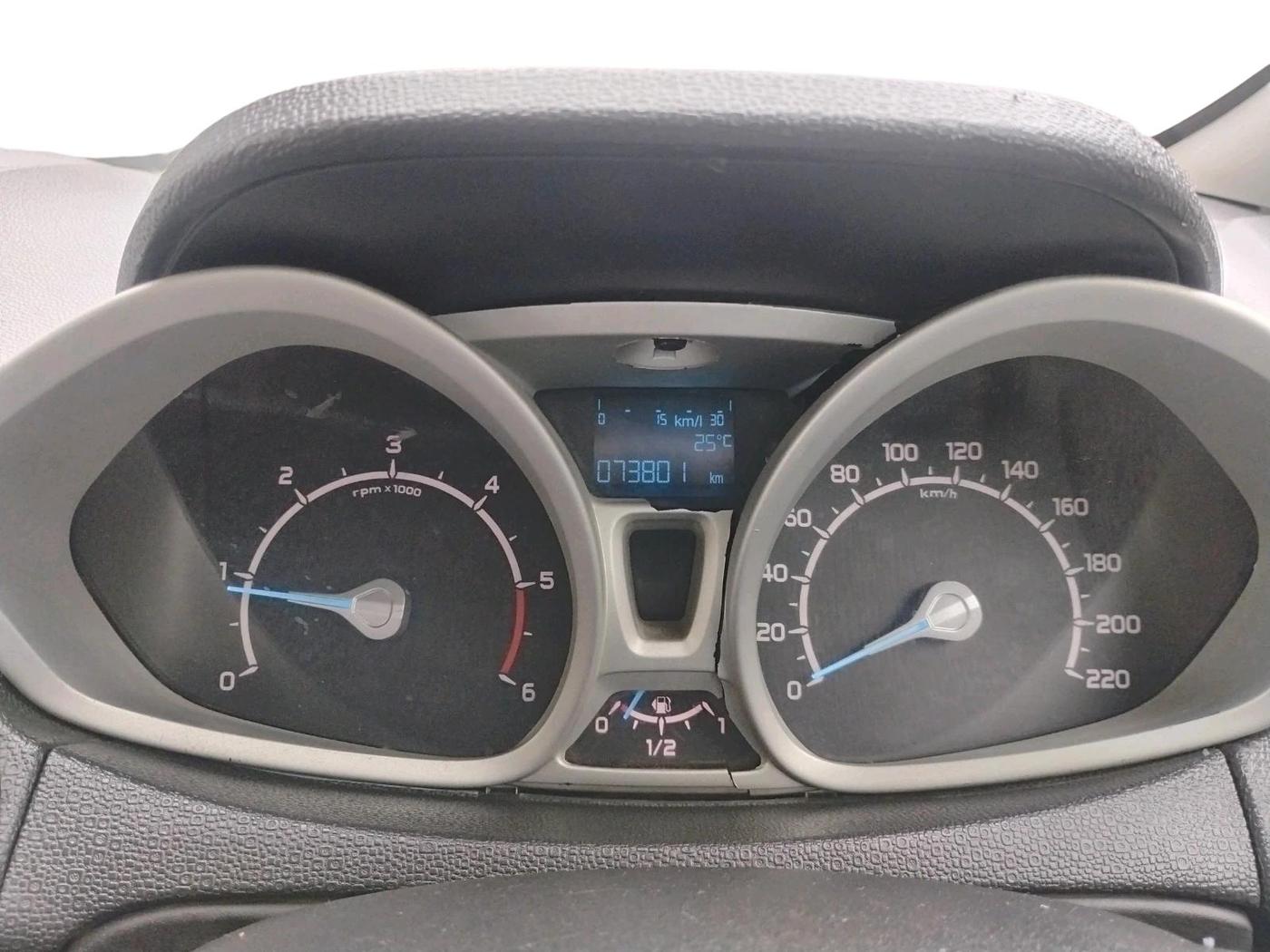 2016 Ford Ecosport TITANIUM 1.5L DIESEL, Diesel, Manual, 73,801 km, interior