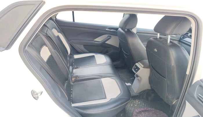 2023 Skoda KUSHAQ AMBITION CLASSIC 1.0L TSI MT, Petrol, Manual, 47,072 km, interior