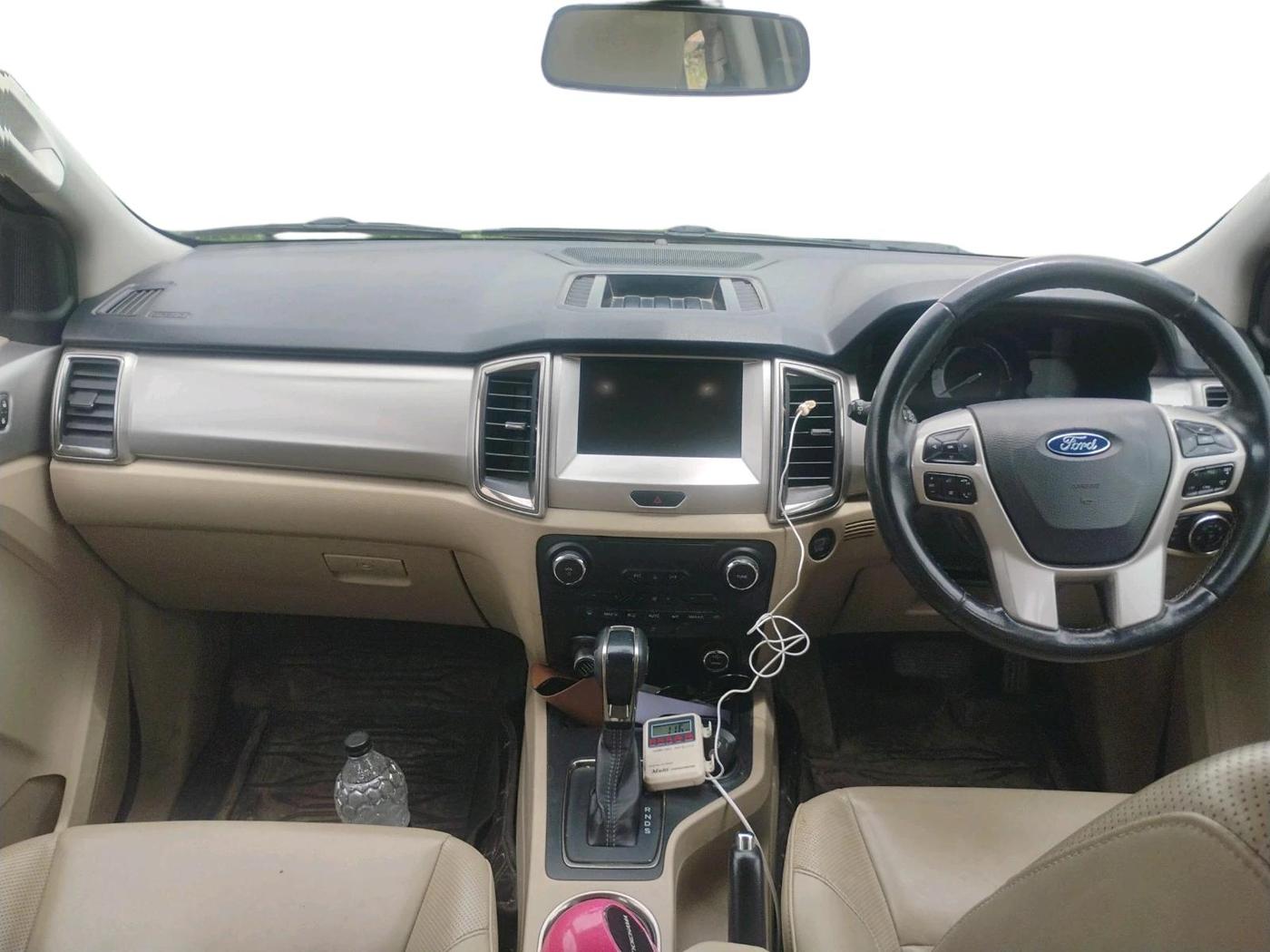 2020 Ford Endeavour TITANIUM 2.0 4X2 AT, Diesel, Automatic, 1,12,022 km, interior