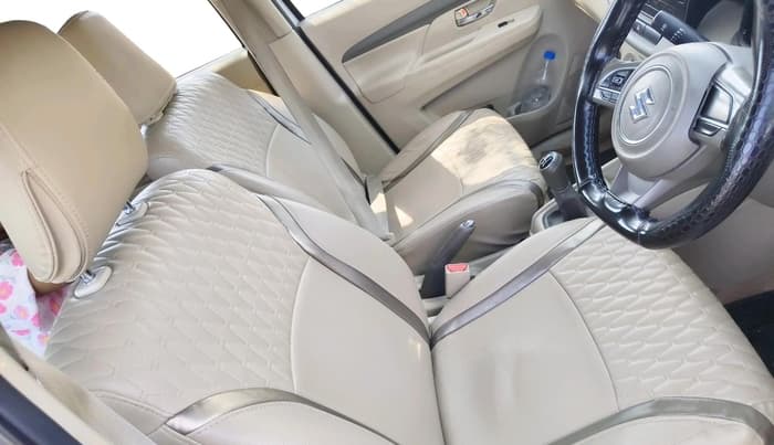 2022 Maruti Ertiga   VXI (O) CNG, CNG, Manual, 80,126 km, interior