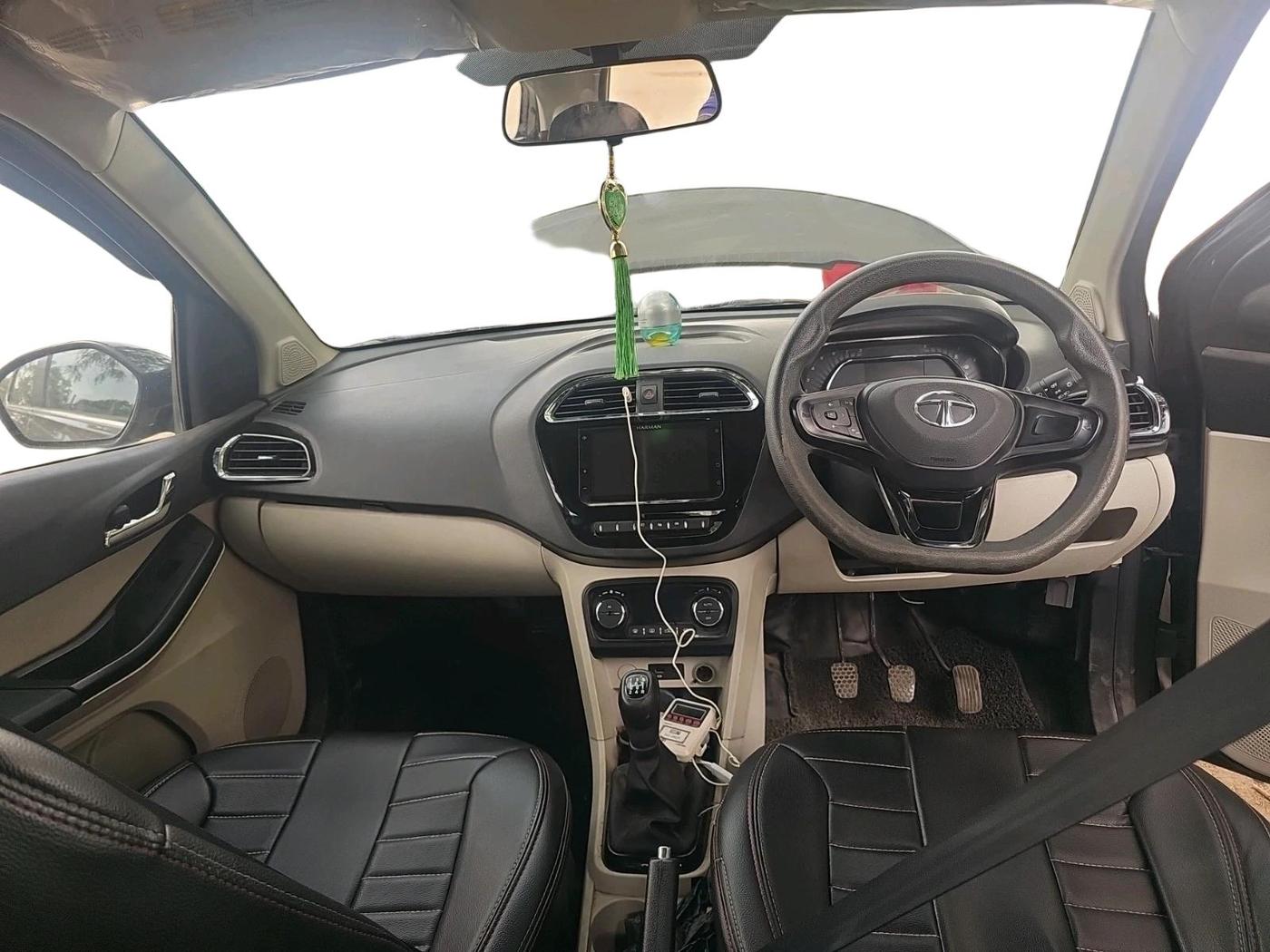 2022 Tata Tiago XZ PLUS CNG, CNG, Manual, 35,399 km, interior