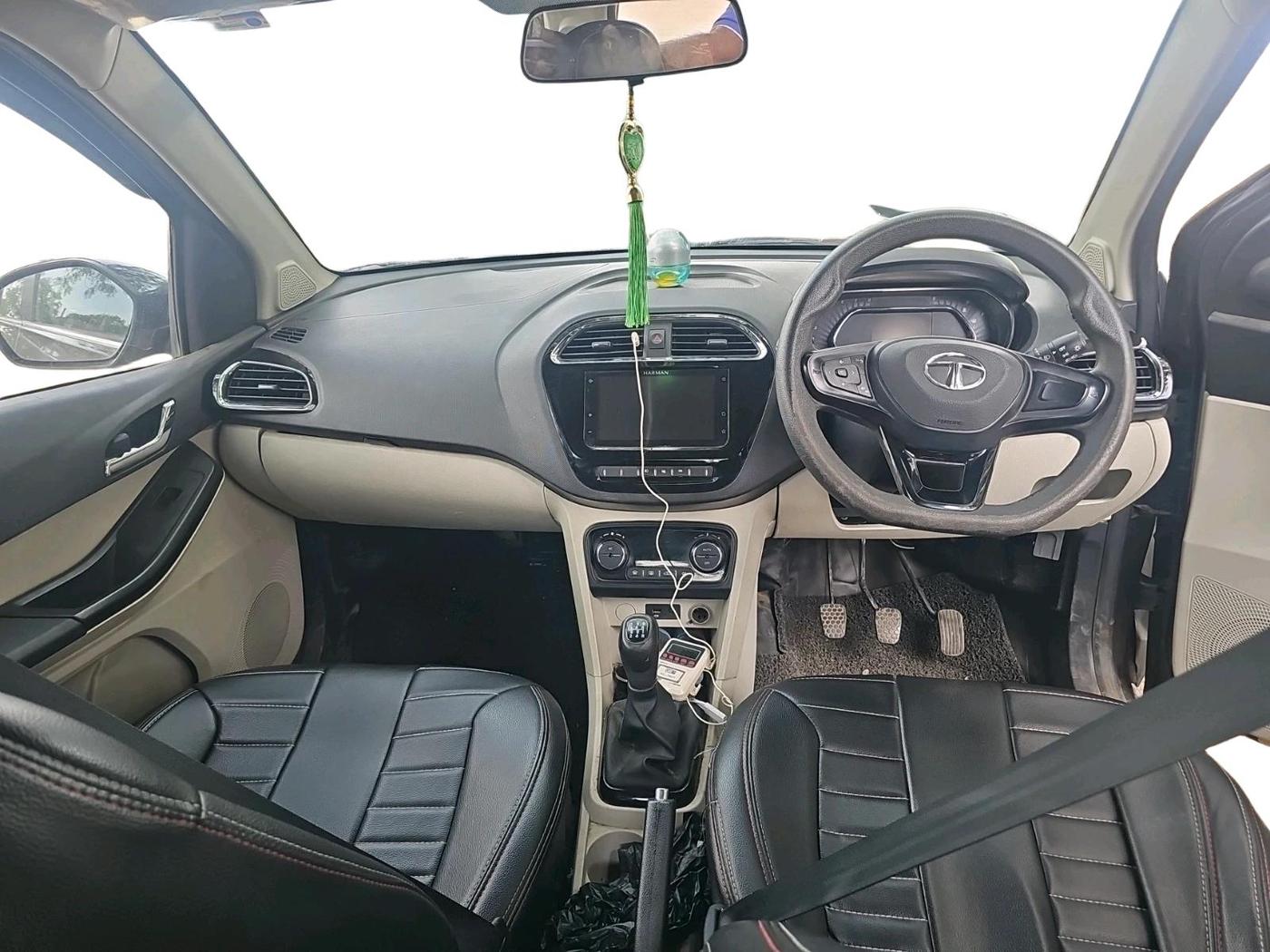2022 Tata Tiago XZ PLUS CNG, CNG, Manual, 35,399 km, interior