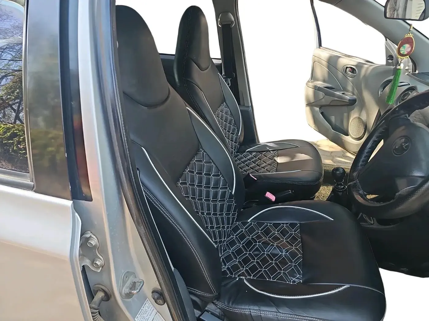 2013 Toyota Etios GD, Diesel, Manual, 1,49,592 km, interior
