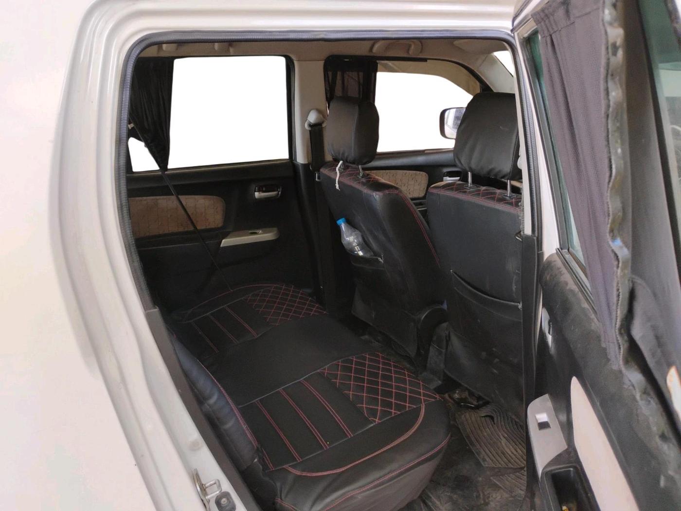 2015 Maruti Wagon R 1.0 VXI, Petrol, Manual, 2,13,920 km, interior