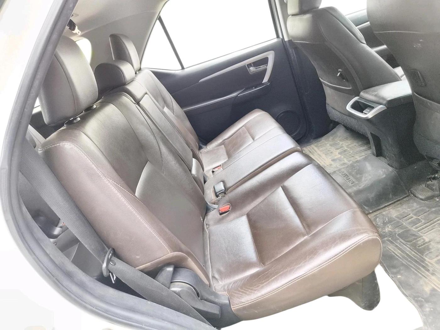 2017 Toyota Fortuner 2.8 4X4 AT, Diesel, Automatic, 1,54,746 km, interior