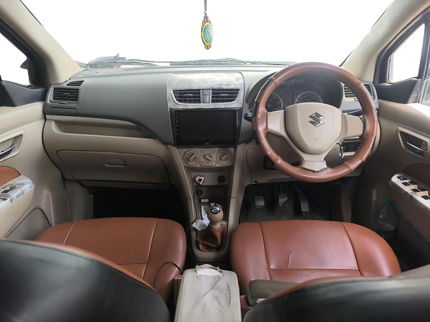 2014 Maruti Ertiga VDI, Diesel, Manual, 1,72,086 km, interior