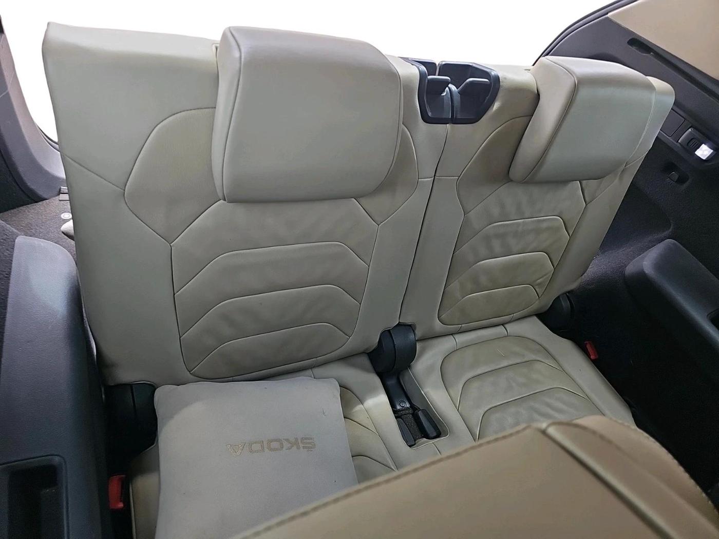 2018 Skoda Kodiaq STYLE 2.0 TDI 4X4 AT, Diesel, Automatic, 1,30,908 km, interior