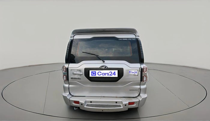 2017 Mahindra Scorpio S10, Diesel, Manual, 81,214 km, exterior