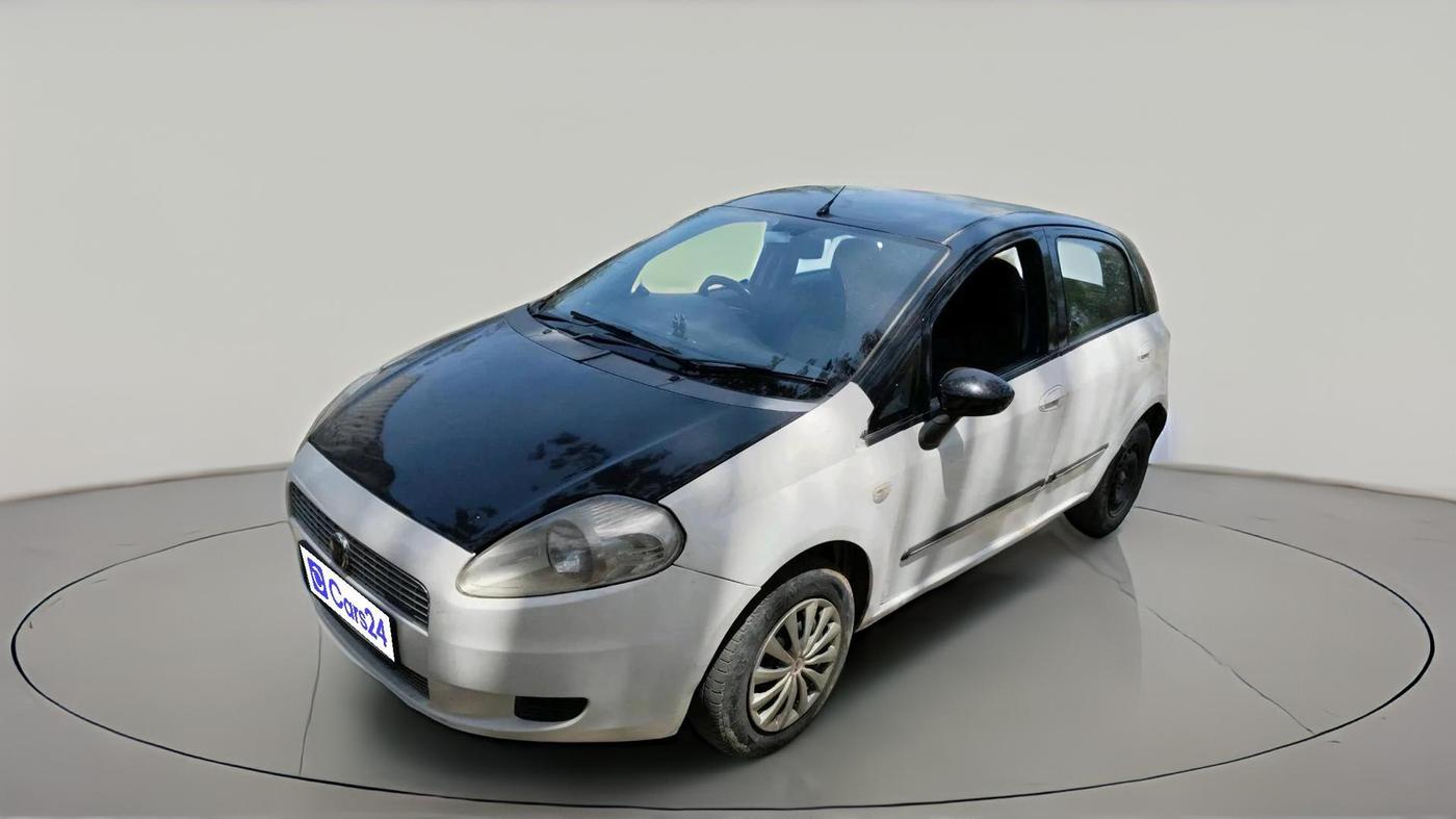 2012 Fiat Grand Punto DYNAMIC 1.3, Diesel, Manual, 1,19,636 km, exterior