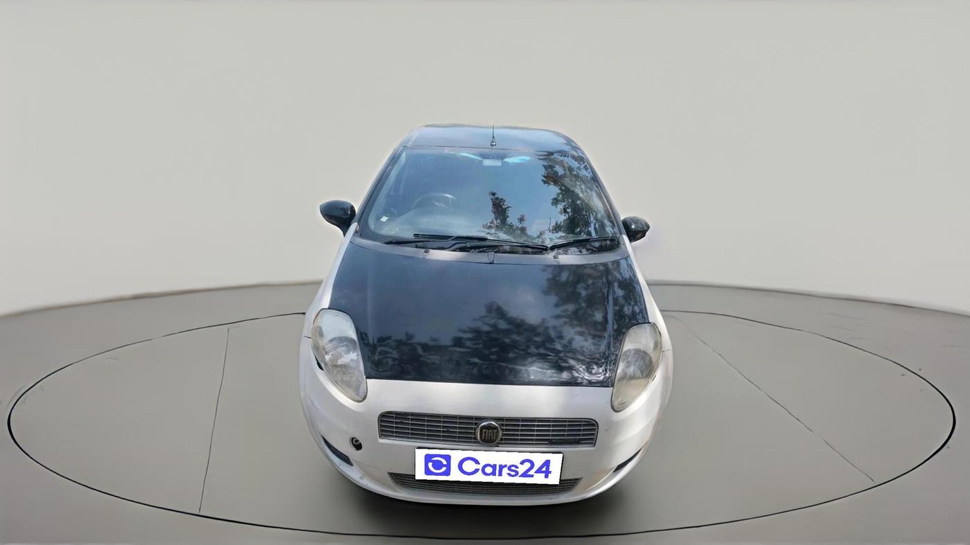 2012 Fiat Grand Punto DYNAMIC 1.3, Diesel, Manual, 1,19,636 km, exterior