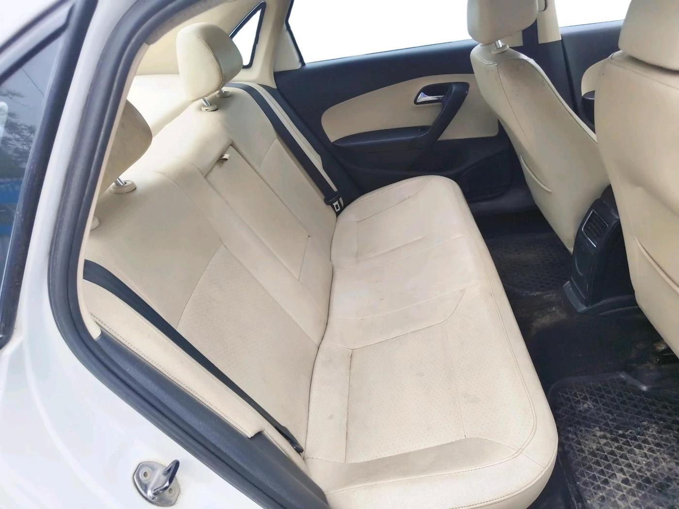 2017 Skoda Rapid STYLE 1.5 TDI, Diesel, Manual, 1,24,519 km, interior