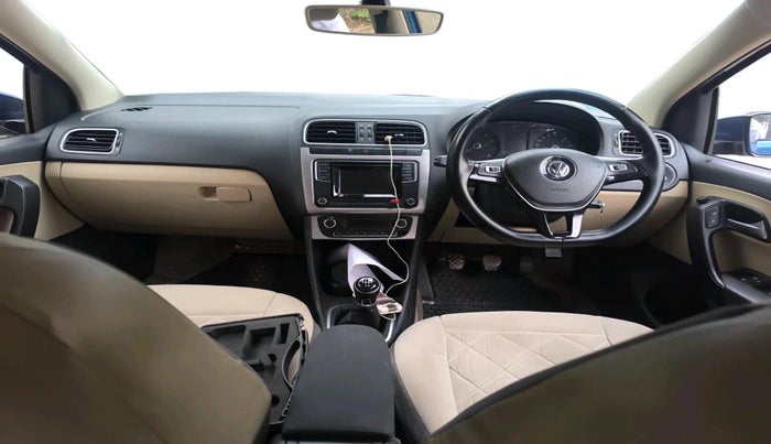 2016 Volkswagen Ameo HIGHLINE1.2L, Petrol, Manual, 51,662 km, interior
