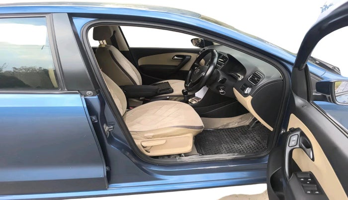 2016 Volkswagen Ameo HIGHLINE1.2L, Petrol, Manual, 51,662 km, interior