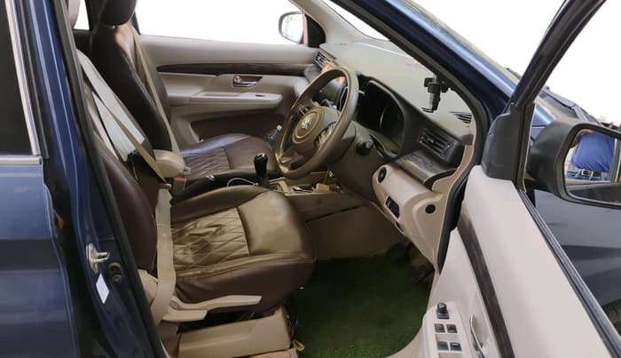 2019 Maruti Ertiga ZXI SHVS, Petrol, Manual, 1,49,527 km, interior