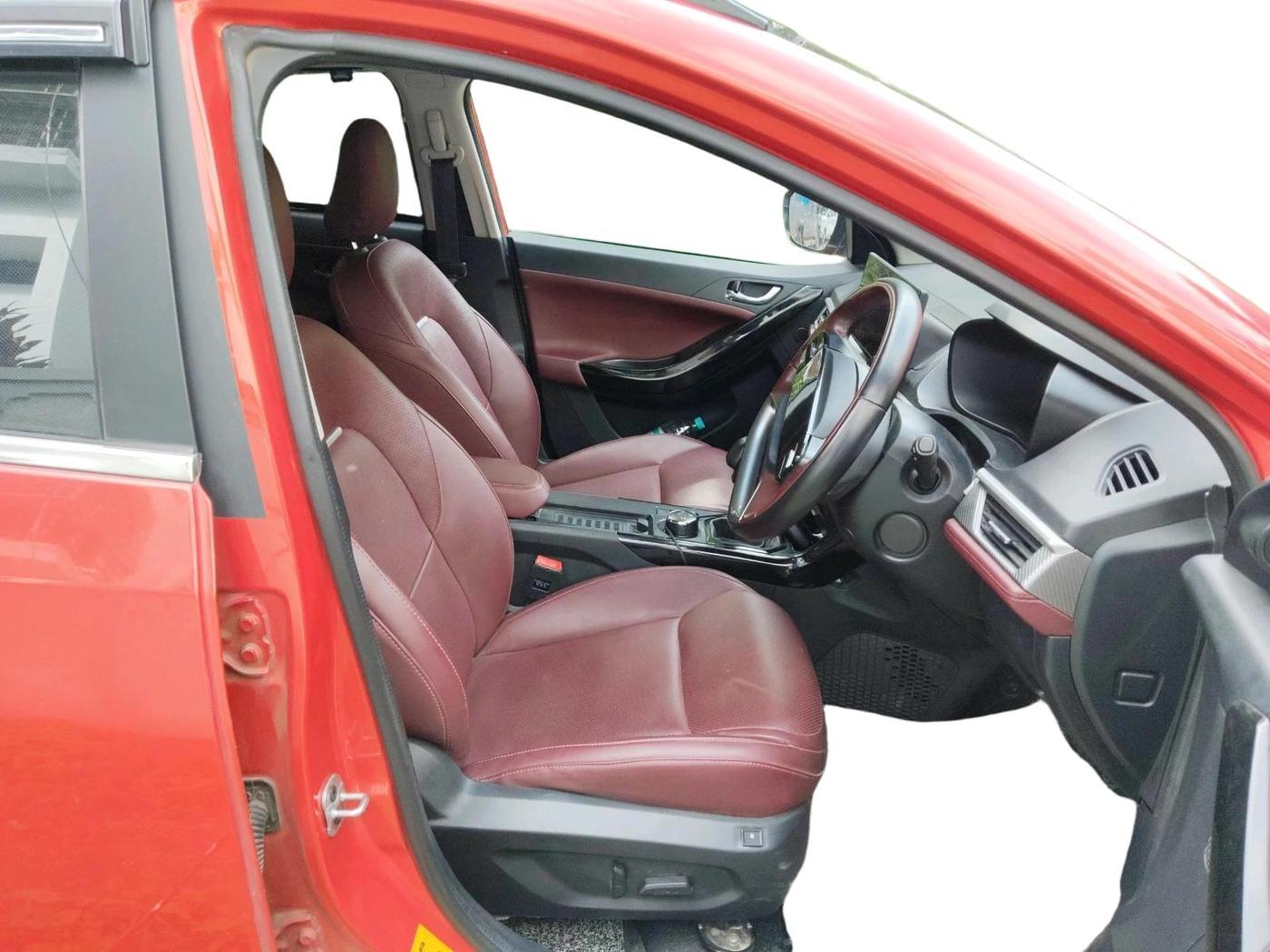 2024 Tata Curvv Accomplished Plus A 1.5 Diesel 6MT, Diesel, Manual, 39,322 km, interior