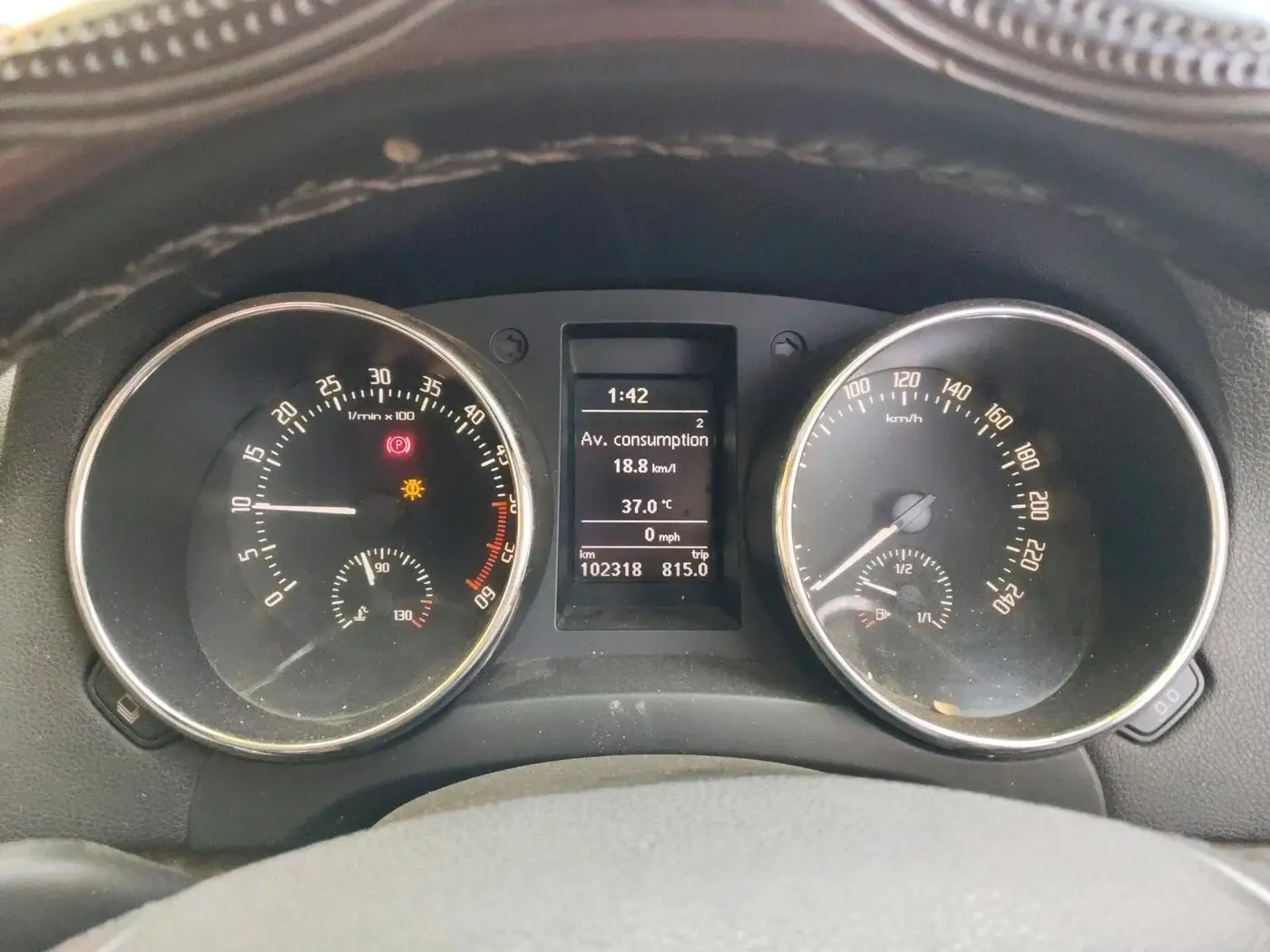 2013 Skoda Yeti ELEGANCE 2.0 TDI CR 4X4, Diesel, Manual, 1,02,318 km, interior