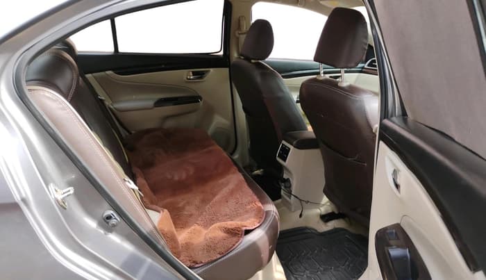 2016 Maruti Ciaz ZDI SHVS, Diesel, Manual, 1,14,084 km, interior