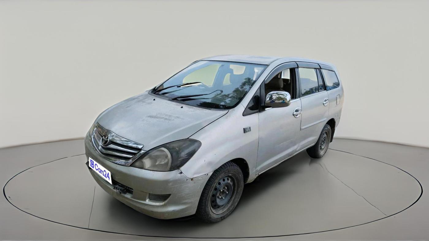 2007 Toyota Innova 2.5 G3, Diesel, Manual, 1,65,148 km, exterior
