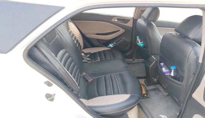 2014 Hyundai Elite i20 SPORTZ 1.4 CRDI, Diesel, Manual, 1,36,192 km, interior