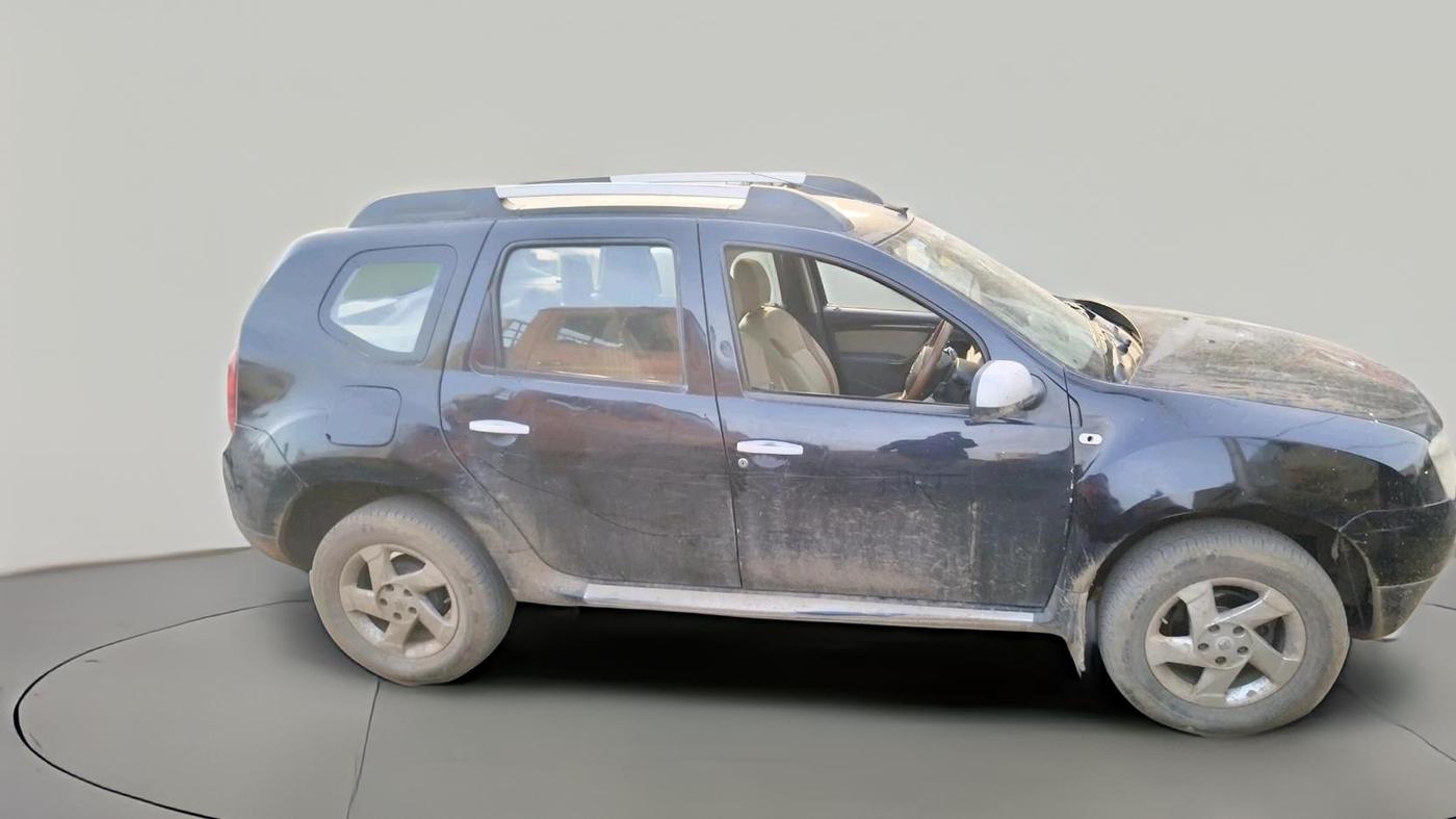 2013 Renault Duster 110 PS RXZ DIESEL, Diesel, Manual, 1,41,829 km, exterior