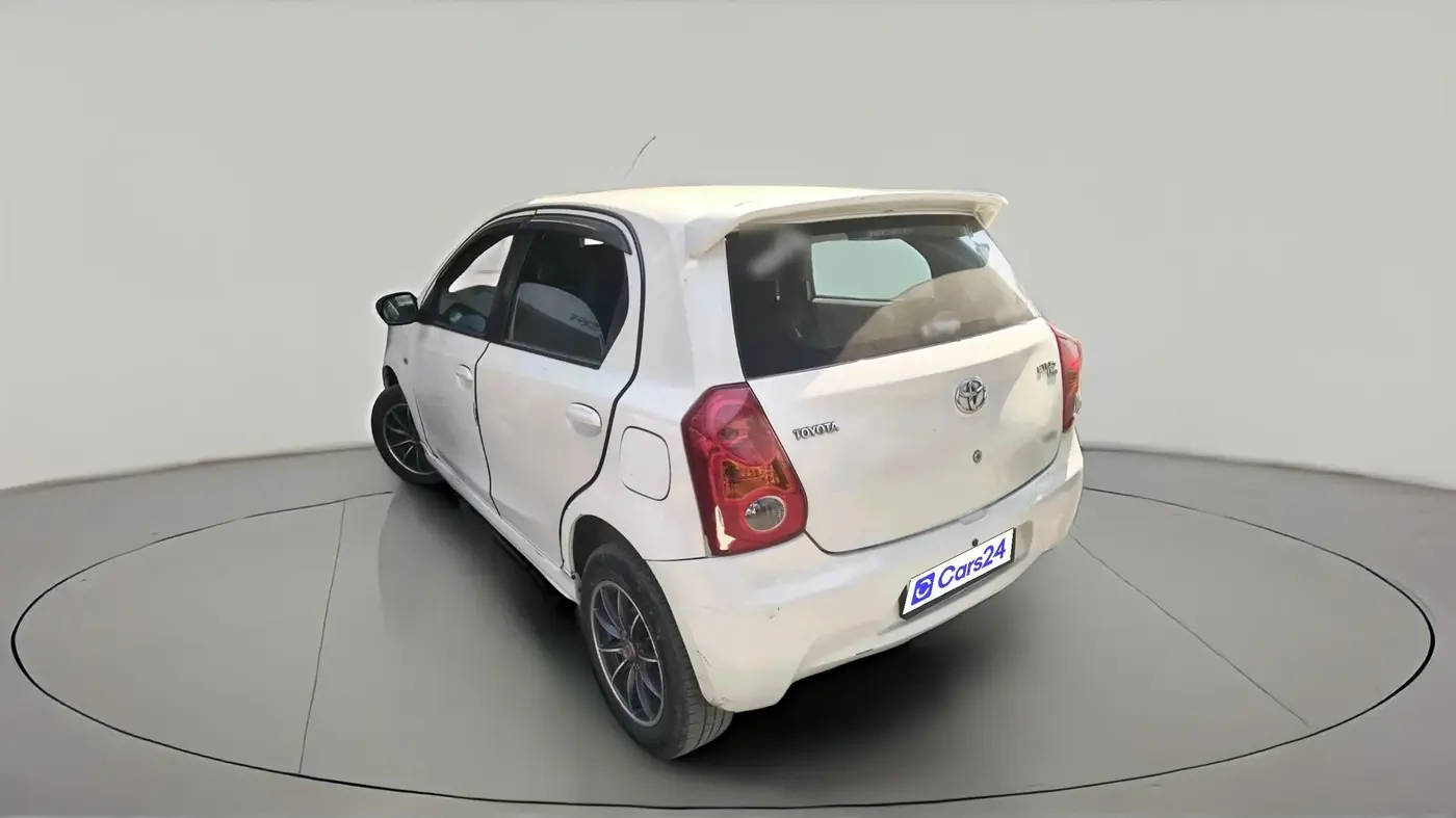2011 Toyota Etios Liva GD, Diesel, Manual, 1,37,521 km, exterior