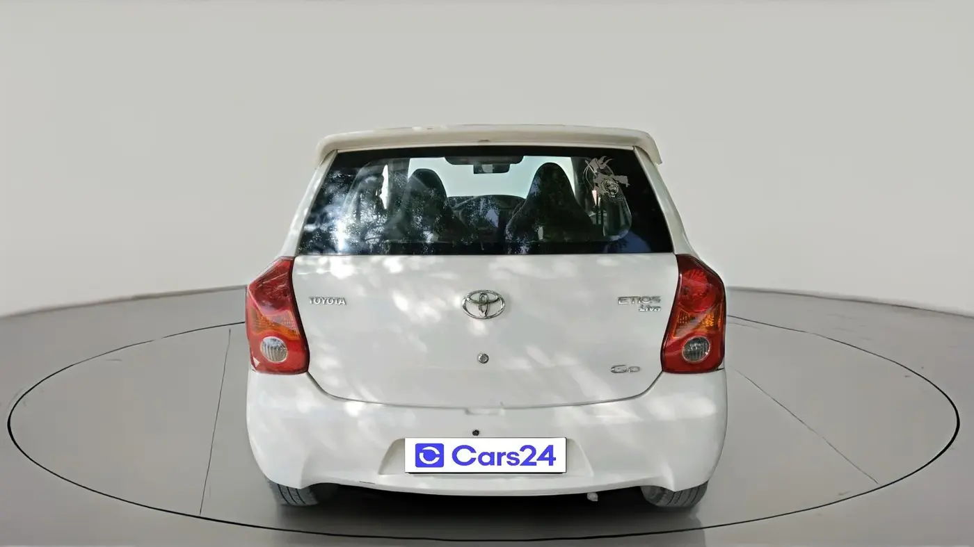 2011 Toyota Etios Liva GD, Diesel, Manual, 1,37,521 km, exterior