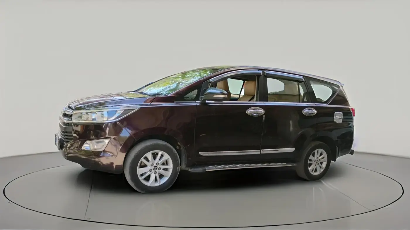 2018 Toyota Innova Crysta 2.4 G 8 STR, Diesel, Manual, 1,93,935 km, exterior