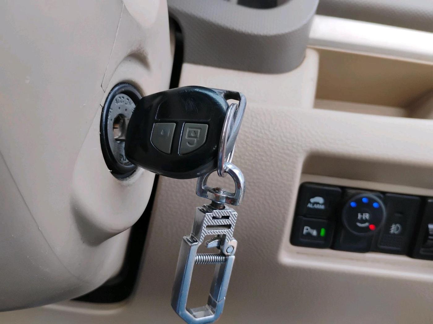 2016 Maruti Ertiga ZXI+, CNG, Manual, 1,52,294 km, interior